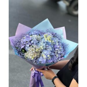 Mavi Qortenziyadan Hazırlanan Gül Buketi