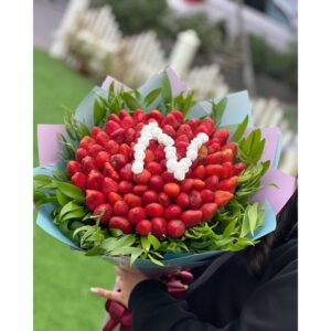 Hərf Əlavəli Meyvəli Gül Buketi