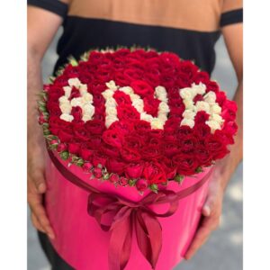 Ana Yazılı 101 Ədədlik Qızılgül Qutusu